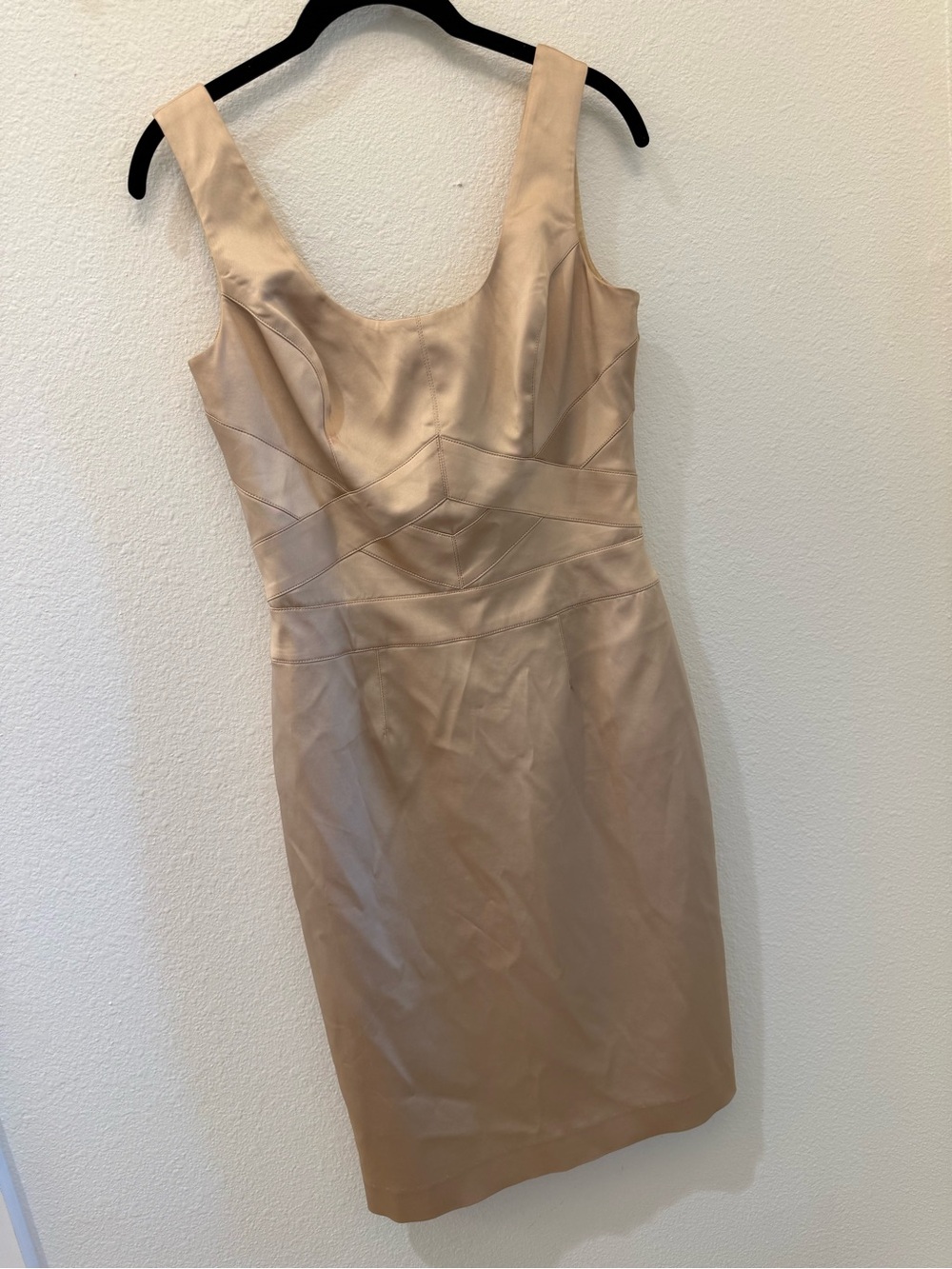 Kay Unger Nude-Tone Midi Sheath Dress